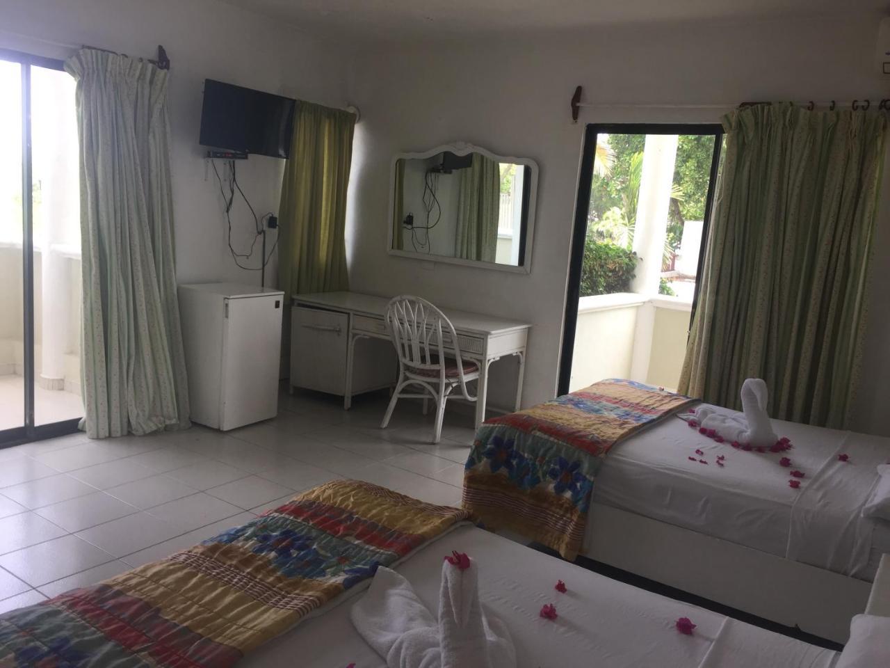 Aparta Hotel Lomar Puerto Plata Екстериор снимка